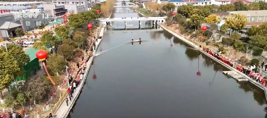 多彩非遗活动“解锁”热闹中国年 各地年货市场开启“热购模式”(图7)