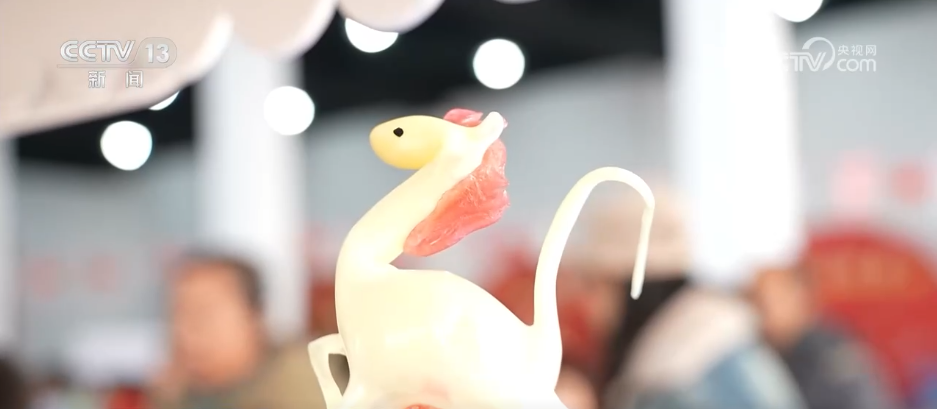 多彩非遗活动“解锁”热闹中国年 各地年货市场开启“热购模式”(图11)